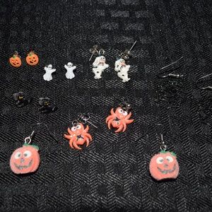 lot of halloween earrings